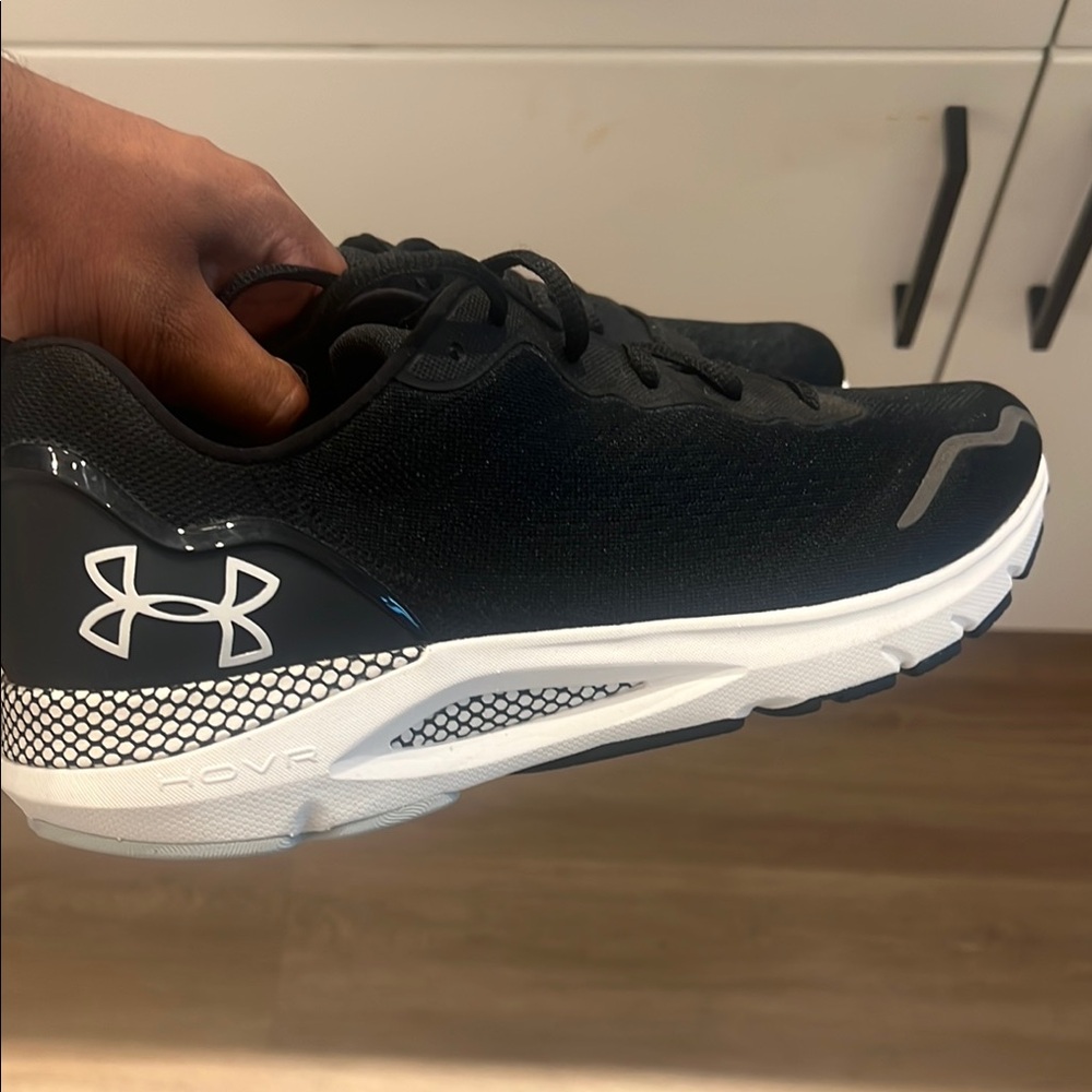 Under Armour Men's Black Running Shoes